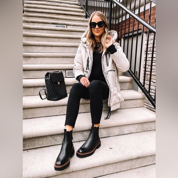 Sam Edelman Laguna Waterproof Lug Sole Chelsea Boot - Picture 3 of 12